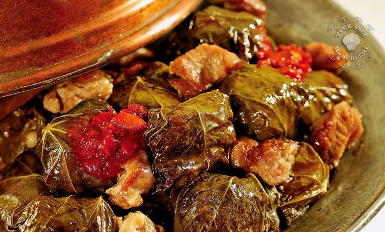 Baklalı Yaprak Sarma Tarifi