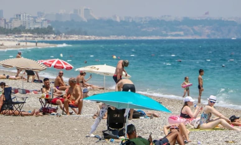 Antalya Turizmde Tarihi Rekor Kırıyor