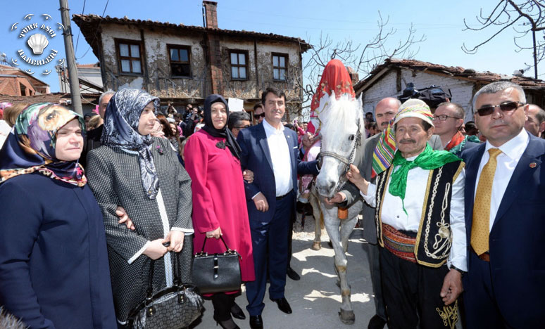 Ünlü Sanatçılarla Fetih Şenliği