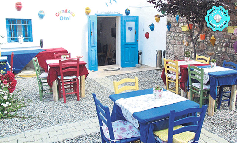 Cunda’nın Tarih Kokan Rum Evi, Cundada Otel