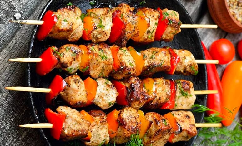 Evde Pratik Şiş Kebabı Tarifi