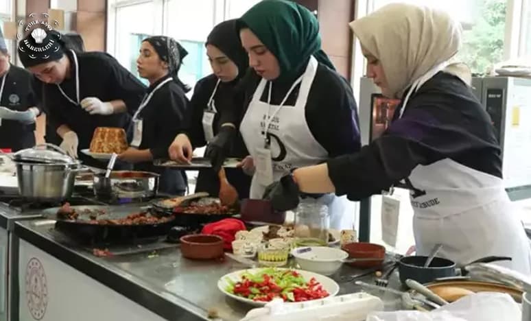 Geleceğin Aşçıları Gastrofest 'te Hünerlerini Sergiled