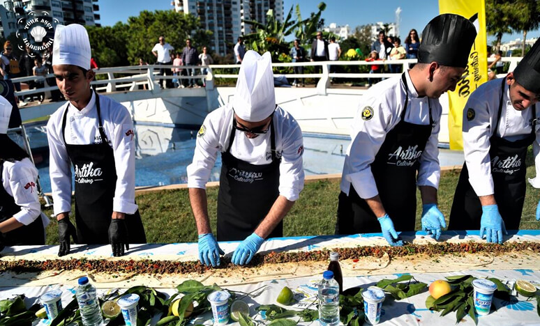 Geleceğin Şeflerinden 33 Metrelik Tantuni