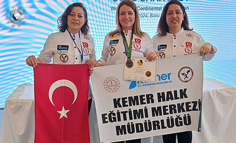 Kemer HEM Genç Şefleri Dünya Üçüncüsü Oldu