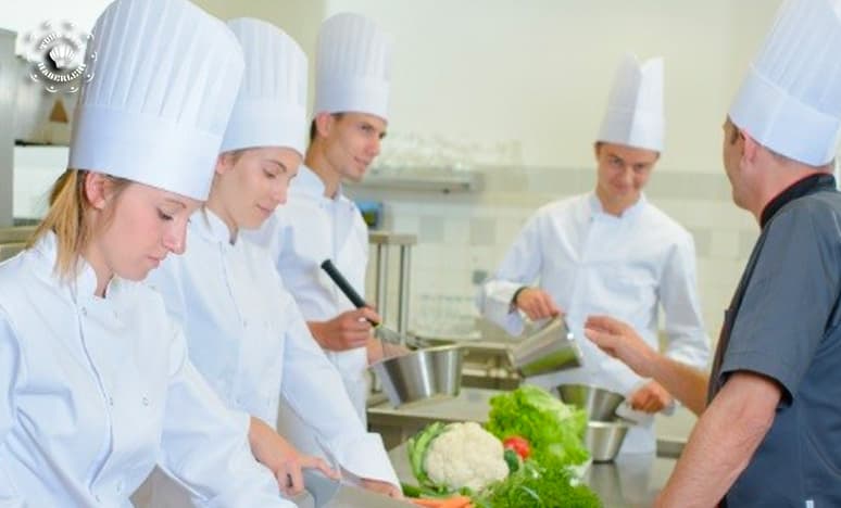 Mutfak Şefi Olmak İçin Hangi Becerilere İhtiyacınız Var?