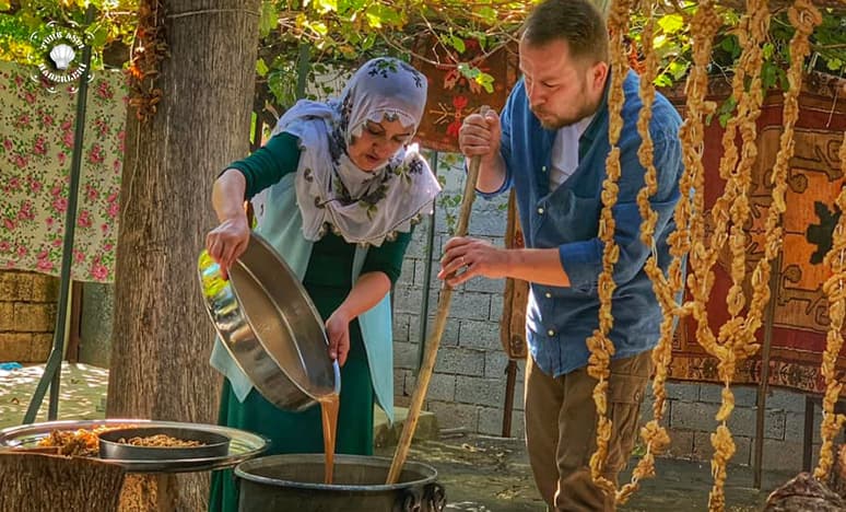 Osmanlıda Kış Hazırlıklarından Üzüm Pekmezi Ve Tatlı...