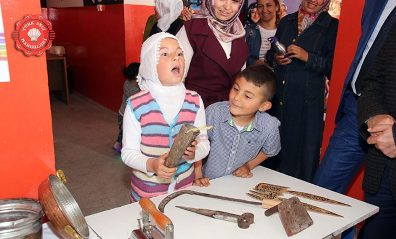 Eski Mutfak Eşyaları Tarım Aletleri Sergisi Açıldı