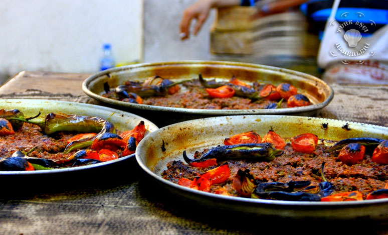 Tepsi kebabı Tarifi