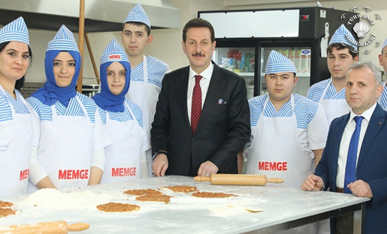 Türk ve Osmanlı Mutfağını öğreniyorlar