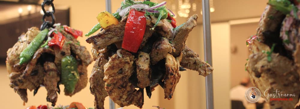 Topuz kebab Nasıl Yapılır? Topuz kebab Nasıl Yapılır?