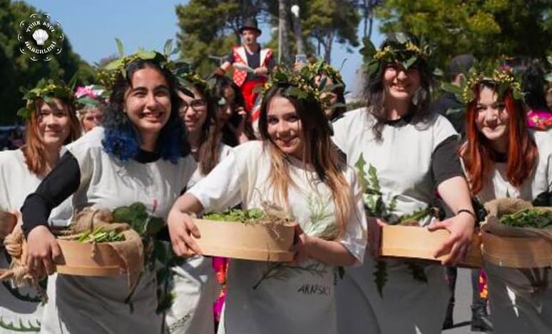 Alaçatı Ot Festivali