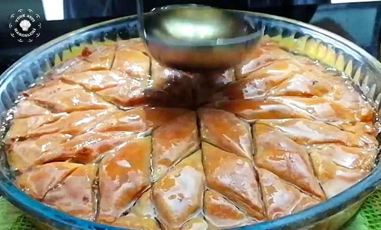 En İyi Bayram Tatlılarından Muğla Saraylısı Ve Köy Baklavası