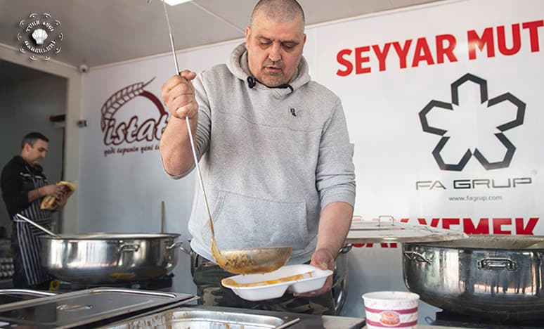 Depremde İngiliz Aşçılar; "Türk İnsanını Çok Seviyoruz"