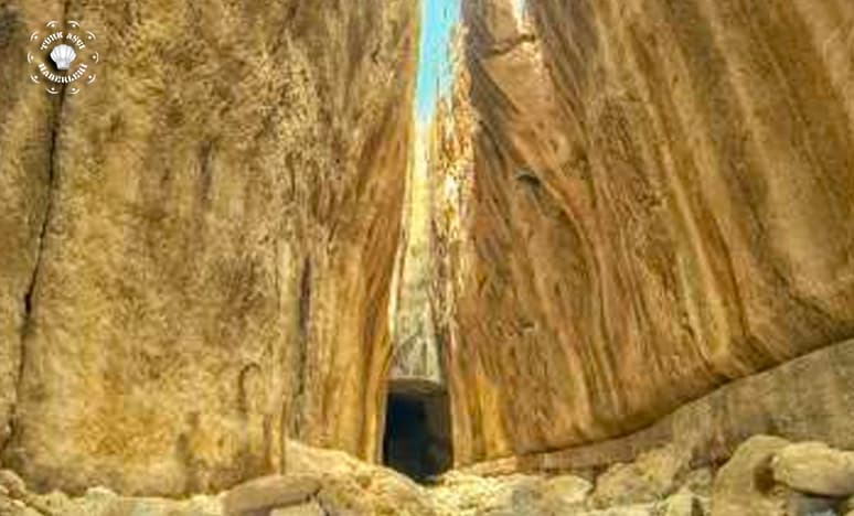 Doğa harikası "Titus Tüneli"